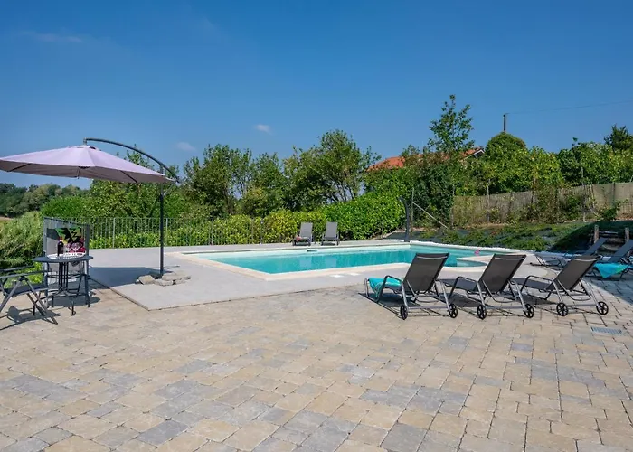 Casa vacanze Casa Chiara - Sic400 By Interhome